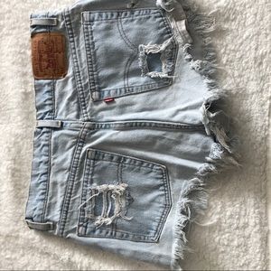 Levi’s Cutoff Shorts